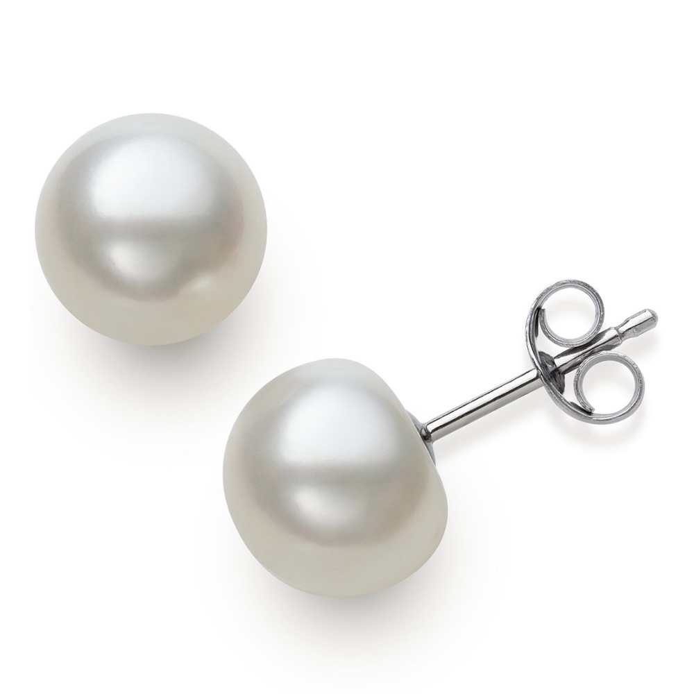 ♥️Genuine Freshwater Pearl (8-9mm)Stud Earrings set in sterling silverNWT